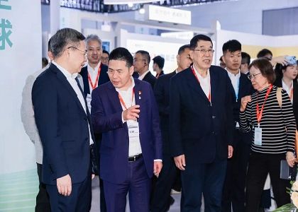 遠(yuǎn)東“電能+算力+AI”全場(chǎng)景解決方案驚艷亮相第十七屆無(wú)錫國(guó)際新能源展覽會(huì)